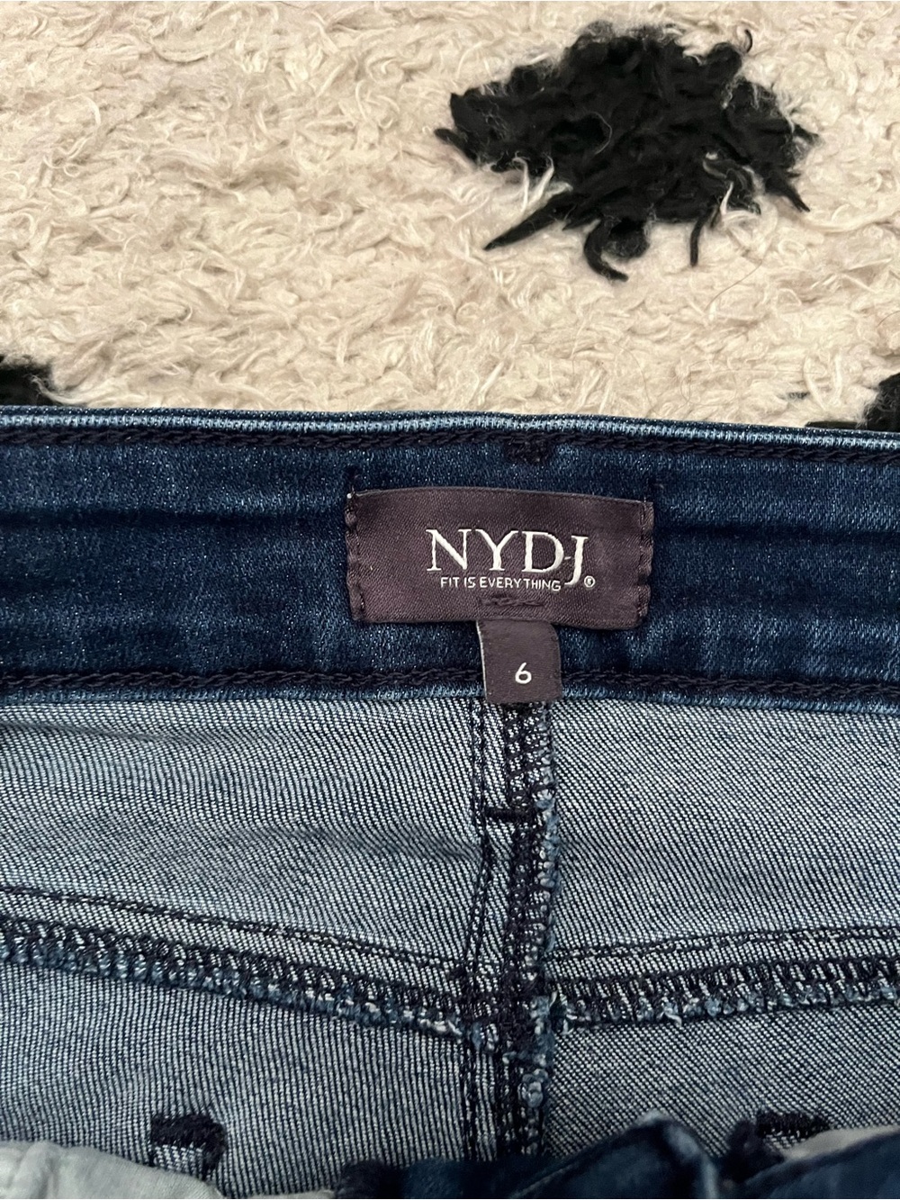 NYDJ size 6 marilyn straight Women's Blue Straight-Leg Jeans - Picture 6 of 11